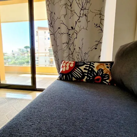 Apartment With Terrace *